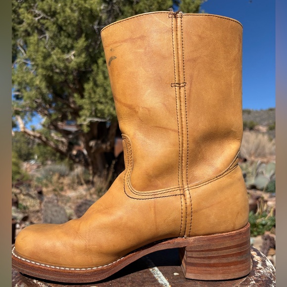 FRYE Campus 10L Short Boots In Banana Vintage - Picture 2 of 16